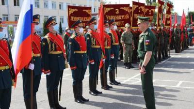 Репетиции парада Победы состоялись по всей России.