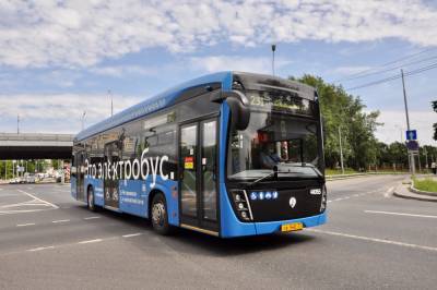 Электробусы вышли на двадцать восьмой маршрут в Москве