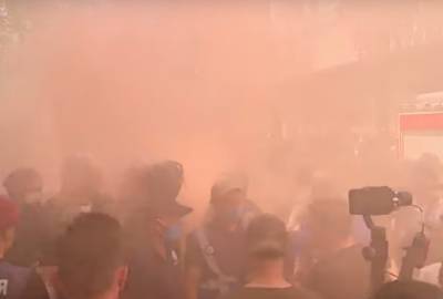 Центр Киева в дыму, начались массовые аресты и столкновения с полицией: кадры протеста