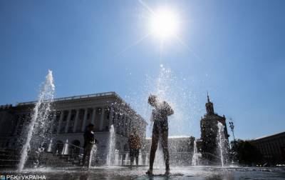 Жара в Киеве третий день подряд бьет температурные рекорды