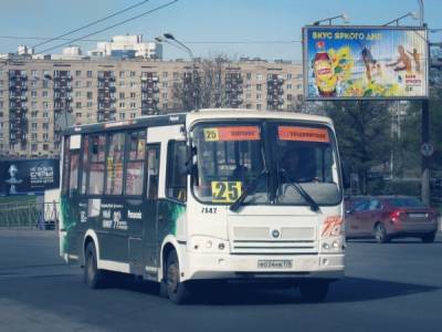 Еще семь автобусных маршрутов вернулись к работе в Петербурге
