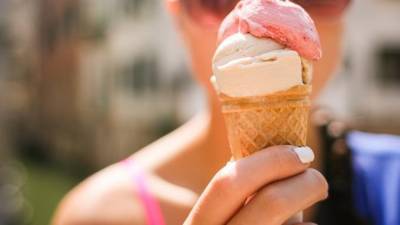 Эксперты назвали самое безвредное мороженое в Петербурге