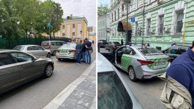 В Москве беспилотный автомобиль попал в первое ДТП