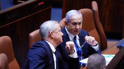 Союз Нетаниягу и Ганца вновь под угрозой: Ликуд требует пересмотреть соглашение