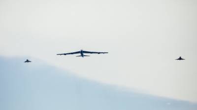B-52H ВВС США пролетел над столицей Эстонии