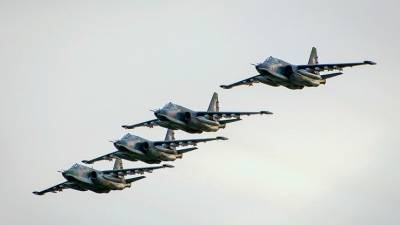 Минобороны: российские истребители сопроводили бомбардировщики США над Балтикой