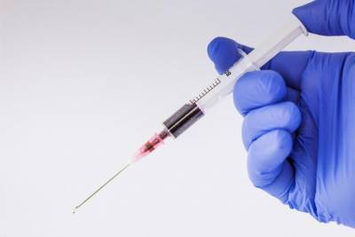 Ученые усомнились в способности вакцин от коронавируса остановить эпидемию