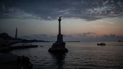 Памятник затопленным кораблям попал в топ фотографий на карантине