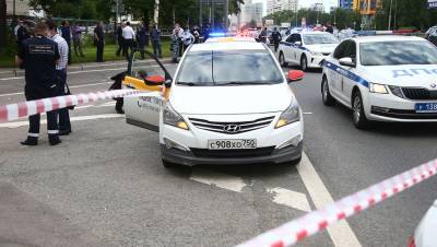 Источник: напавший на полицейских в Москве действовал в одиночку