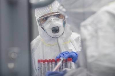 Добровольцы начнут тестирование российской вакцины от COVID-19 в августе