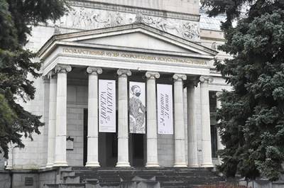Московские музеи открывают двери