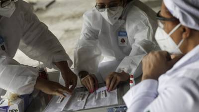 В Бразилии за сутки выявили 20 647 случаев коронавируса
