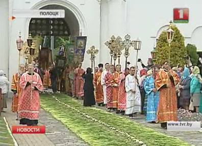 Около тысячи верующих присоединились к крестному ходу в Полоцке