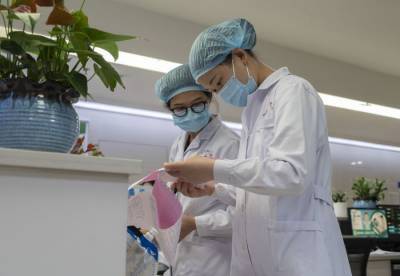 Ученый заявил, что коронавирус в Пекине опаснее уханьского