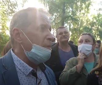 Эксперт Высокинского пригрозил жителям полицией из-за протеста против реконструкции парка