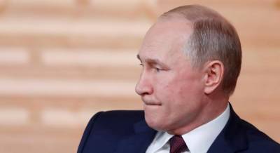Путин ищет голоса в ОРДЛО: жители с российскими паспортами могут идти на референдум РФ