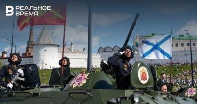 В 13 российских городах отменили парады Победы