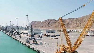 Азербайджан возобновил морские контейнерные перевозки в Туркменистан