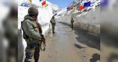 На грани третьей мировой: трое индийских военнослужащих убиты в столкновении на границе с Китаем