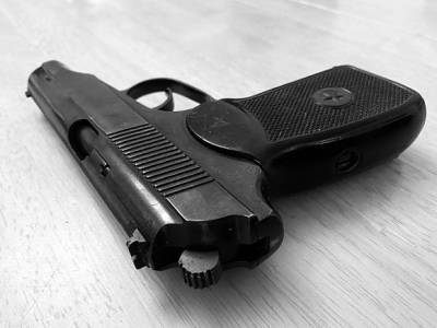 В Москве пьяный мужчина пугал прохожих игрушечным пистолетом