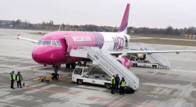 В Wizz Air рассказали об условиях обмена билетов, если пассажирам запрещен въезд в страну назначения