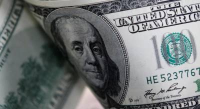 Гривня укрепилась к доллару: курсы валют