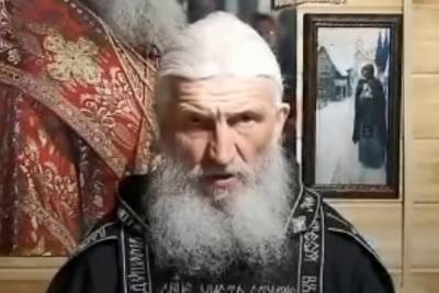 Бывший духовник Поклонской вместе с казаками силой захватил монастырь на Урале