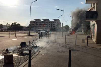МВД Франции пообещало ответить жесткими мерами на беспорядки в Дижоне