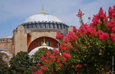 Министр юстиции Турции выступил за превращение Святой Софии в мечеть