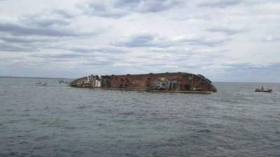В Одессе до 25 июня должны поднять затонувшее судно Delfi, - ОГА