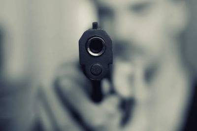 Стрелявшему по полицейским в столице назначат психиатрическую экспертизу