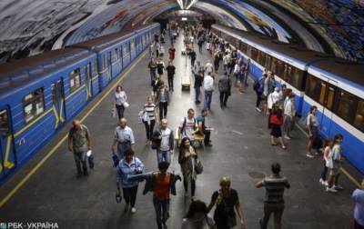 В киевском метро задержали мужчину, проникшего в туннель