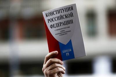 Навальный опубликовал отчеты мэрии Москвы о бюджетниках, которые записались на голосование по Конституции