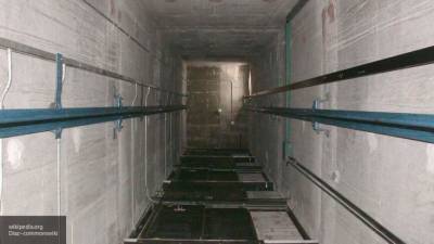 Электрик обнаружил труп мужчины в шахте лифта в Подмосковье