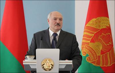 Старые песни о главном. Народ хочет перемен, Лукашенко говорит о кормах и уборке