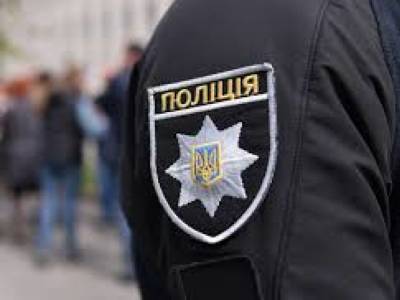 Под Киевом хулиган отрезал ножом ухо посетителю бара