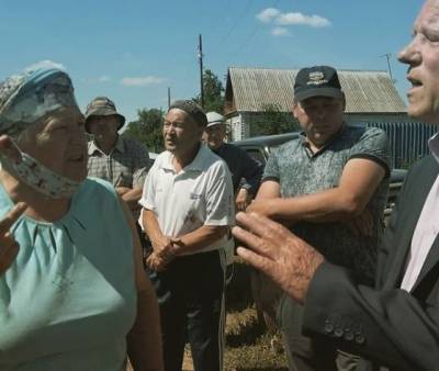На Южном Урале жители поселка, где два месяца нет воды, устроили сельский бунт