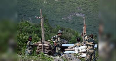 Потери индийских военных на границе с Китаем возросли до 20 человек