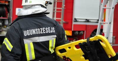 Во вторник в Латвии потушено шесть пожаров, спасен один человек
