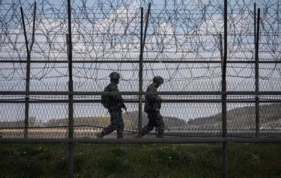 КНДР возвращает войска в демилитаризованную зону