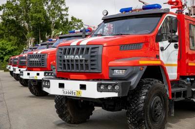 Сахалинским пожарным передали новые машины