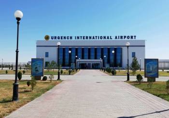 Узбекистан с 1 августа вводит во всех региональных аэропортах режим "Открытое небо"