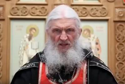 Опальный «духовник Поклонской» объяснил «захват» женского монастыря