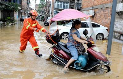 Около 1,4 млн человек пострадали от наводнений в Китае