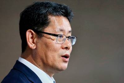 Министр объединения Кореи подал в отставку из-за нового кризиса