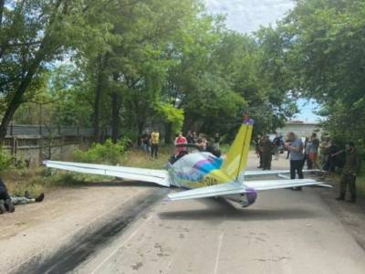 В Одессе разбился самолет: известно о двух пострадавших
