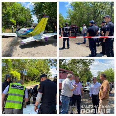 В Одессе упал легкомоторный самолет, есть жертвы