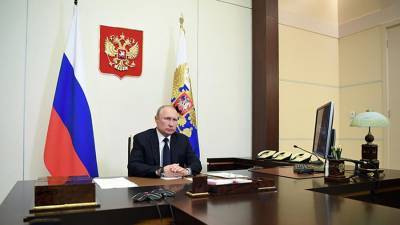 Песков рассказал о дезинфицирующем тоннеле в резиденции Путина