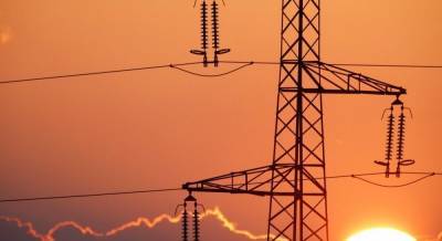 Рада приняла закон о списании долгов на рынке электроэнергии