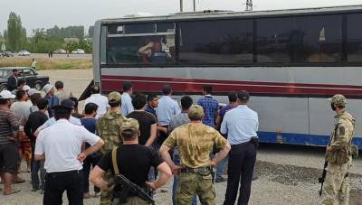 Беспорядки на Кавказе: из РФ вывозят мигрантов, есть задержанные и пострадавшие